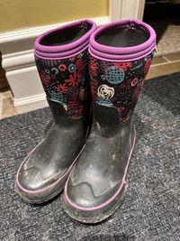 Bogs Kids Girls Winter Boots in Size US 2