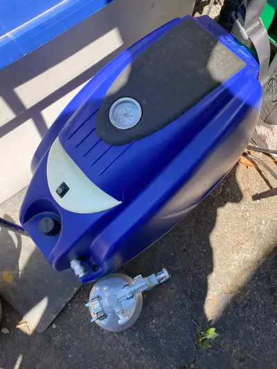Small air compressor for paint spraying, tire inflation. Selling for $50.00
