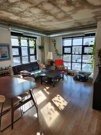 Room for Rent - September 1st - $1300 Looking for a roommate for my quiet building, quiet street apa...