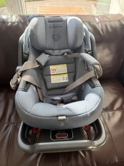 Uppababy baby mesa max car seat and base, View more
