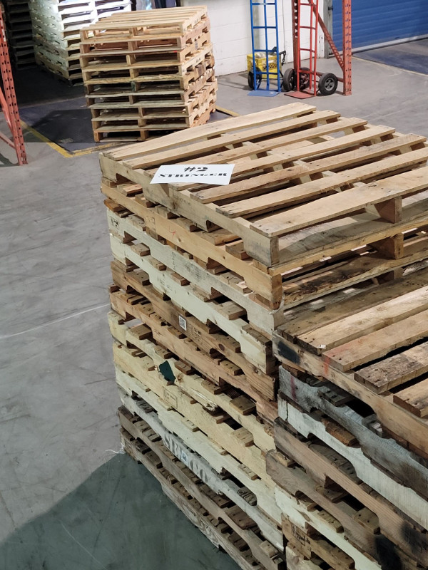 TORONTO pallet STORAGE WAREHOUSE has GOOD wood PALLETS in stock in Other Business & Industrial in City of Toronto - Image 4