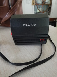 Polaroid 640 instant film camera 