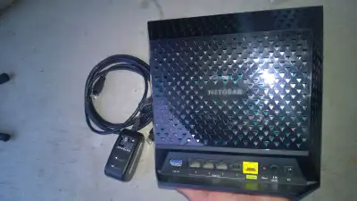 NETGEAR AC1750 Dual Band WiFi Gigabit Router R6300 v2-NAS Wireless AC 1750 450Mbps + 1300Mbps Gigabi...