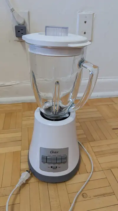 Oster 8-Speed Glass Jar Blender, 6-Cup, View more