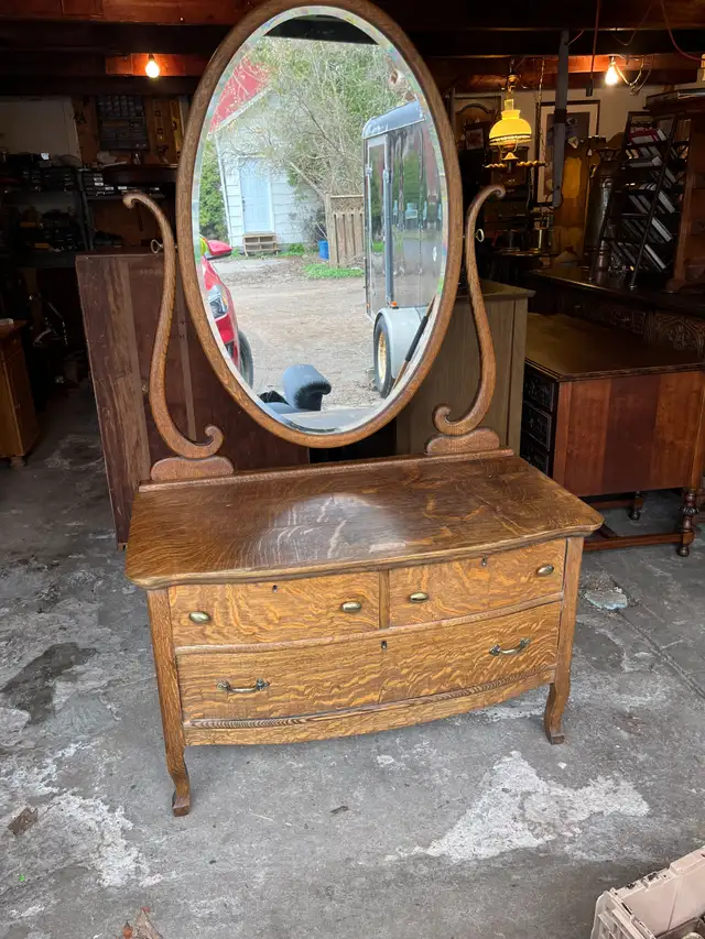 Beautiful Dresser in Dressers & Wardrobes in Peterborough - Image 3