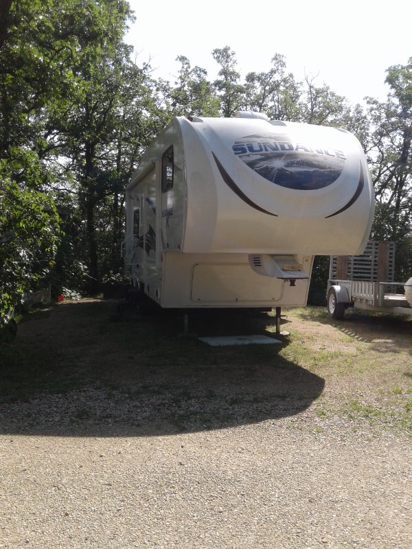 FOR SALE, 2011 SUNDANCE 265 RK FIFTH WHEEL CAMPER 18,500.00 Travel