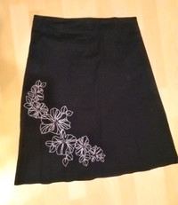 Black Skirt, Costa Blanca, light pink floral pattern