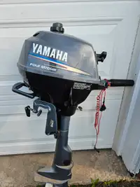 Yamaha outboard motor 2.5 HP