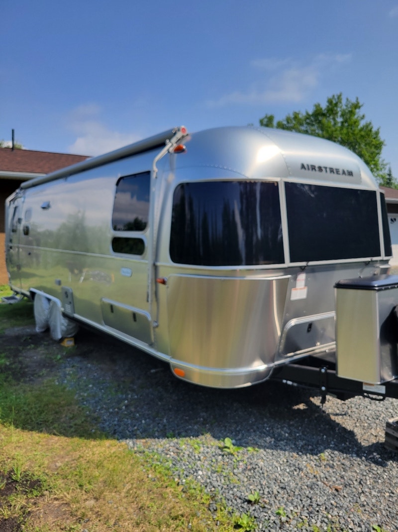 2022 AIRSTREAM FLYING CLOUD Travel Trailers & Campers Winnipeg Kijiji