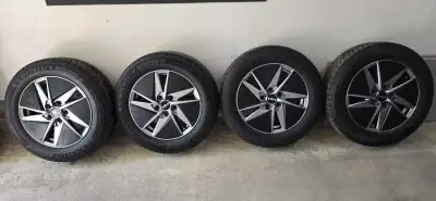 Four 205/60R16 Micheline X-Ice Snow Tires on Aluminum Rims off of a 2023 Kia Niro EV. Includes TPMS...