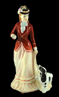 Royal Doulton Sarah HN 3384 Lady w/ Spaniel Signed Figurine
