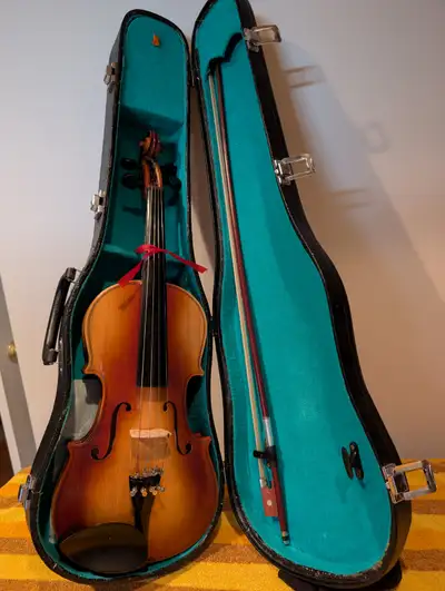 4/4 VIOLIN OUTFIT, View more