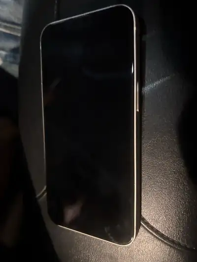 Apple iPhone 13, View more