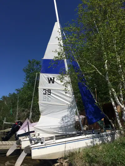 Main and jib sail, mesh trampoline. No dagger boards or trailer. Don’t want to sail? Turn it into a...