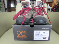 Womens ZAMBERLAN 331 Amelia GTX Hiking Boots, 8.5