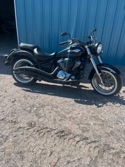 Asking $5750 or best offer Storage indoors - second owner Cobra sweep exhaust - updated LED lights N...