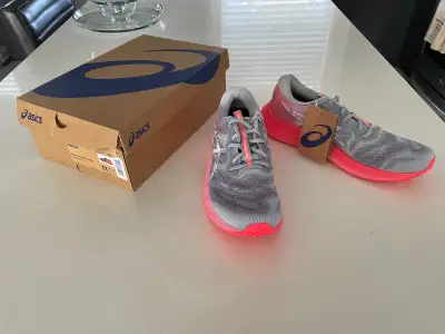 Asics Gel Nimbus Lite 2 Running Shoes- Womens 11- Brand New, View more