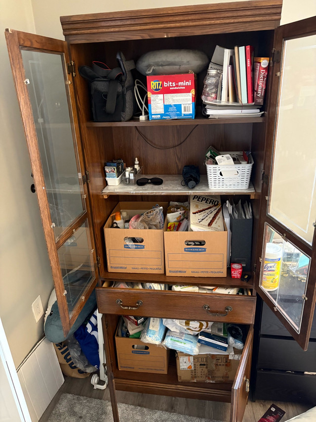 Book shelf in Bookcases & Shelving Units in London - Image 3