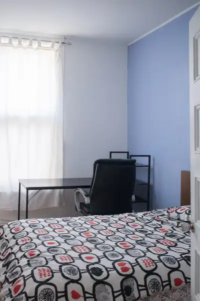 Available July 1st We are looking for one calm and clean person to rent a room in a 7½ apartment. Th...