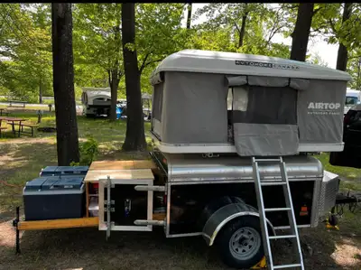 Ensemble de camping complet sur remorque JELANO 4x6 Tente de toit 2 places + remorque aménagée + acc...