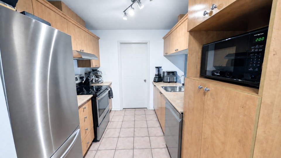 URGENT – CESSION DE BAIL – GRAND 4½ À BROSSARD – PRIX NÉGOCIABLE 4