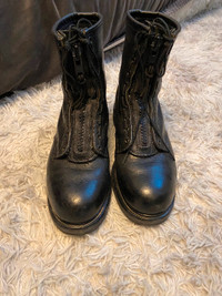Men's boots for sale size 9