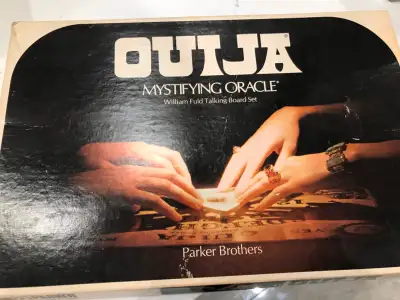 Vintage 1972 Ouija Board - Wooden Board “Mystic Oracle” This Ouija board is over 50 years old. Woode...