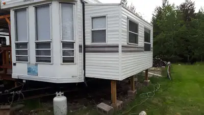 WE REMOVE MOST UNWANTED :- ATCO TRAILERS, PARK MODEL TRAILERS, TRAVEL TRAILERS, MOBILE HOMES, BOATS,...