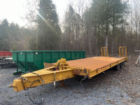 20 Ton dove tail trailer (air brakes)