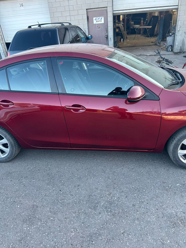 2011 Mazda 3  in Cars & Trucks in Mississauga / Peel Region - Image 4