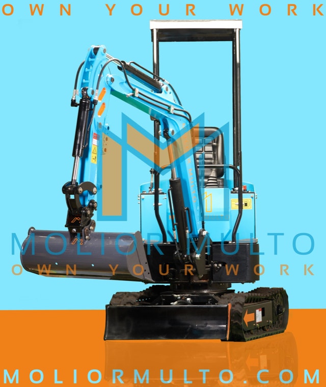 M1T 1 Ton Mini Excavator including 5 Attachments plus Boom swing