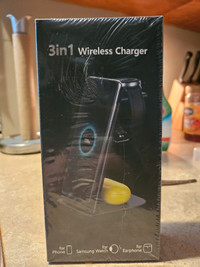 *GIFTABLE* 3IN1 wireless charger