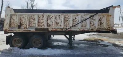 I am selling a used dump trailer, perfect for hauling gravel, dirt, demolition debris or firewood Sp...