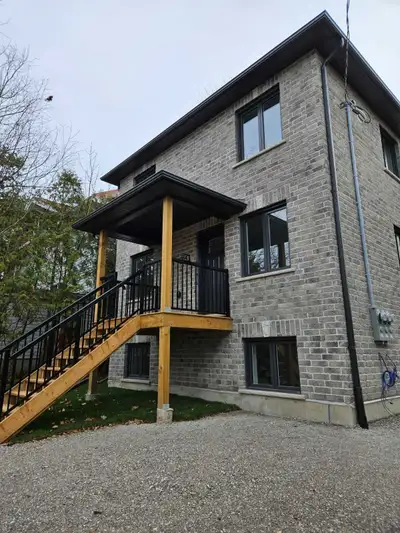 Two bedroom one bathroom basement unit in a newly built triplex. Unit is approx 900 sq ft and featur...