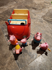 Talking peppa pig car and figures