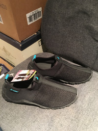 MENS WATER SHOES BRAND NEW