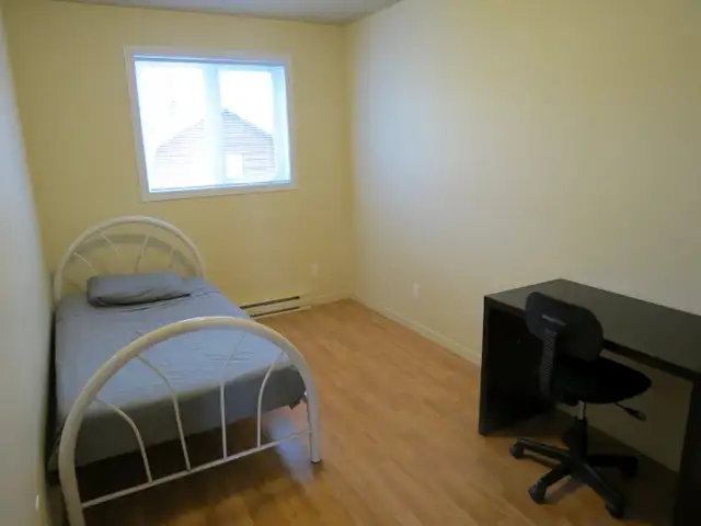 Maison à louer 6 1/2 (3 chambres) disponible premier février in Long Term Rentals in Saguenay - Image 9