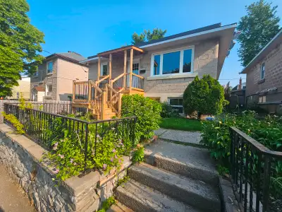 Newly Renovated, bright & spacious 3 bedroom Utilities included!