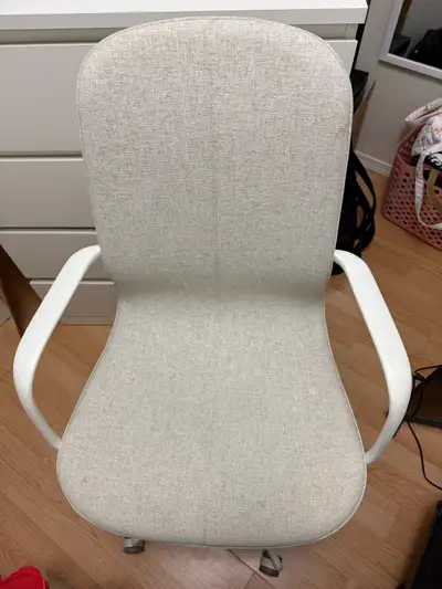 Perfect condition IKEA desk chair except for a small light stain on the left side (that could be rem...