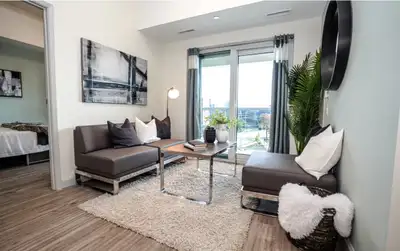 Spacious 2-Space, 1 Bath Suite in Waterloo – Available Sept 2025