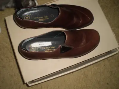 Christian Dietz new shoes, leather, size 7, View more