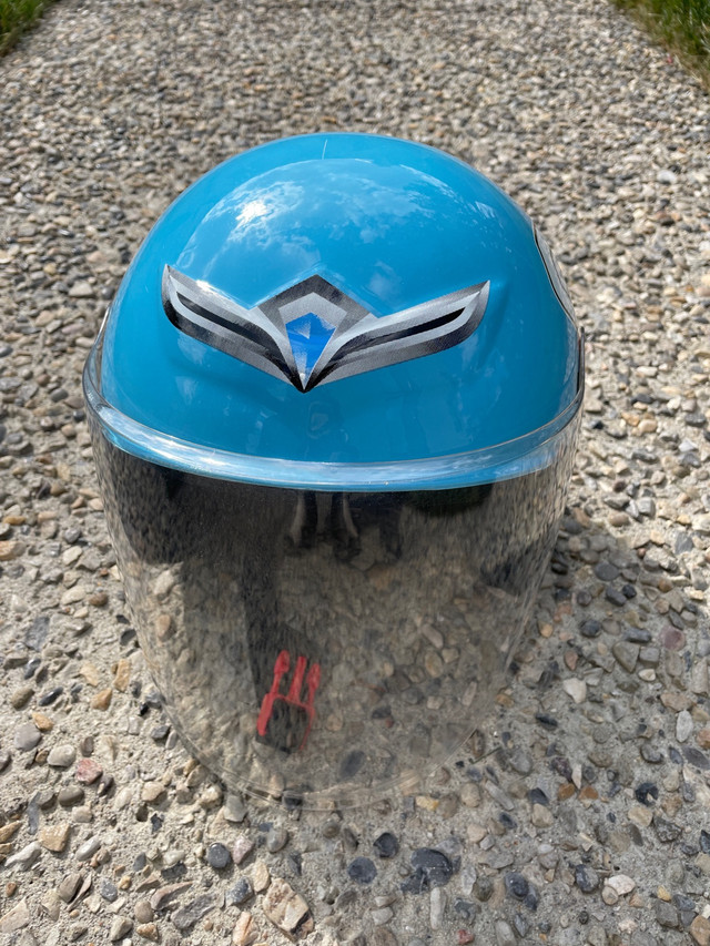 4-7 yrs old MTB/go-kart shield helmet in Kids in Calgary - Image 3
