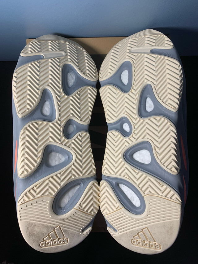 Yeezy 700 boost inertia (size 12) in Men's Shoes in Oakville / Halton Region - Image 3
