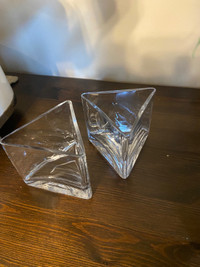 Glass triangle vases
