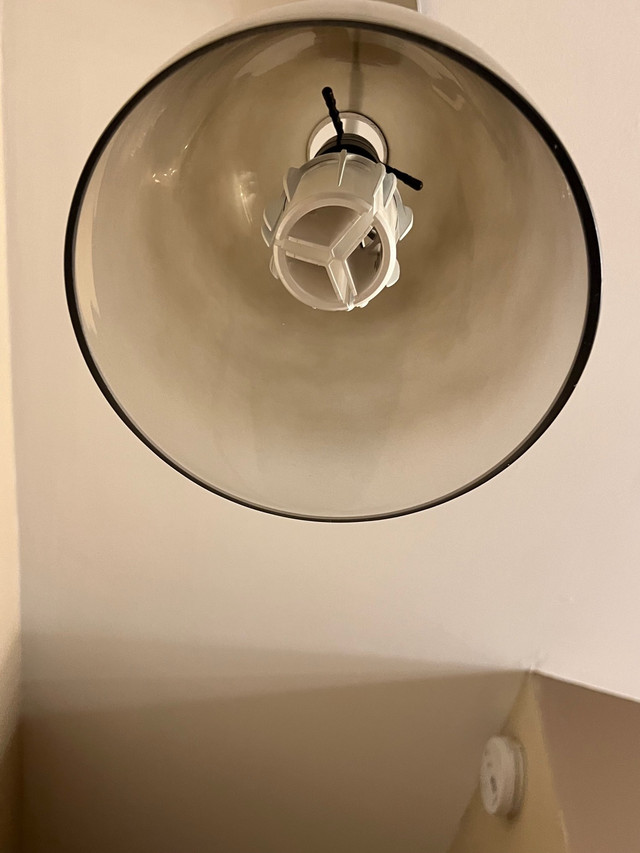 Lampe plafond  dans Éclairage intérieur et plafonniers  à Longueuil/Rive Sud - Image 3