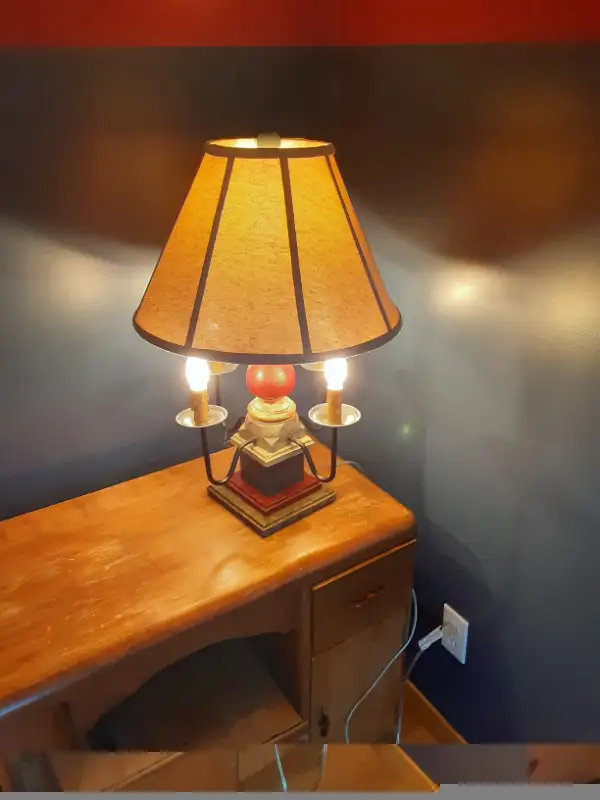 Lampe Rustique décorative in Indoor Lighting & Fans in West Island - Image 3