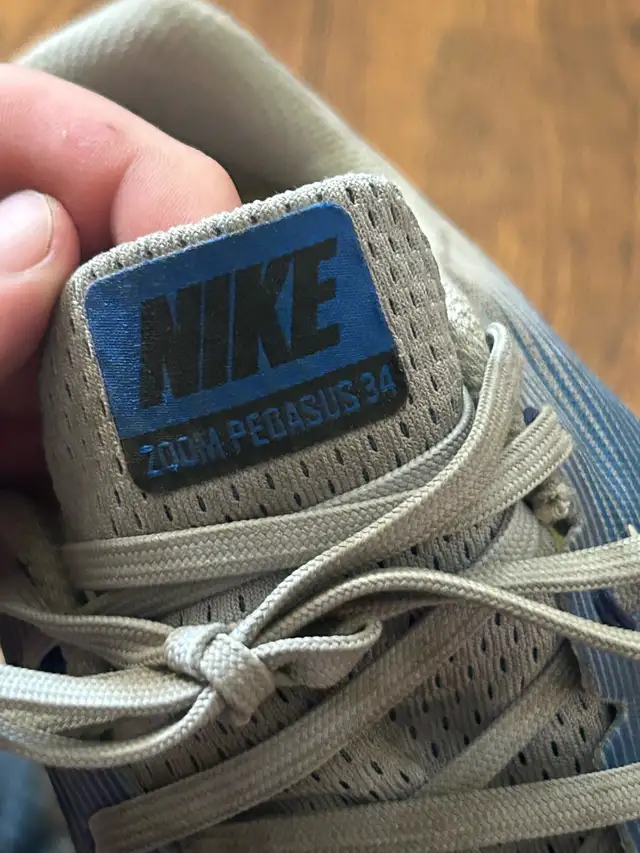 Size 14 Men’s Sneakers in Men's Shoes in St. Albert - Image 4