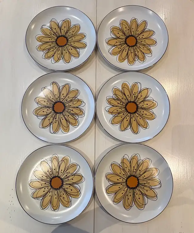 Midwinter Stonehenge Flowersong Dinnerware Set529387819044055041