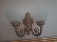 Light fixtures