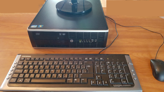 Ordinateur HP, écran, clavier, souris dans Ordinateurs de bureau  à Drummondville - Image 2